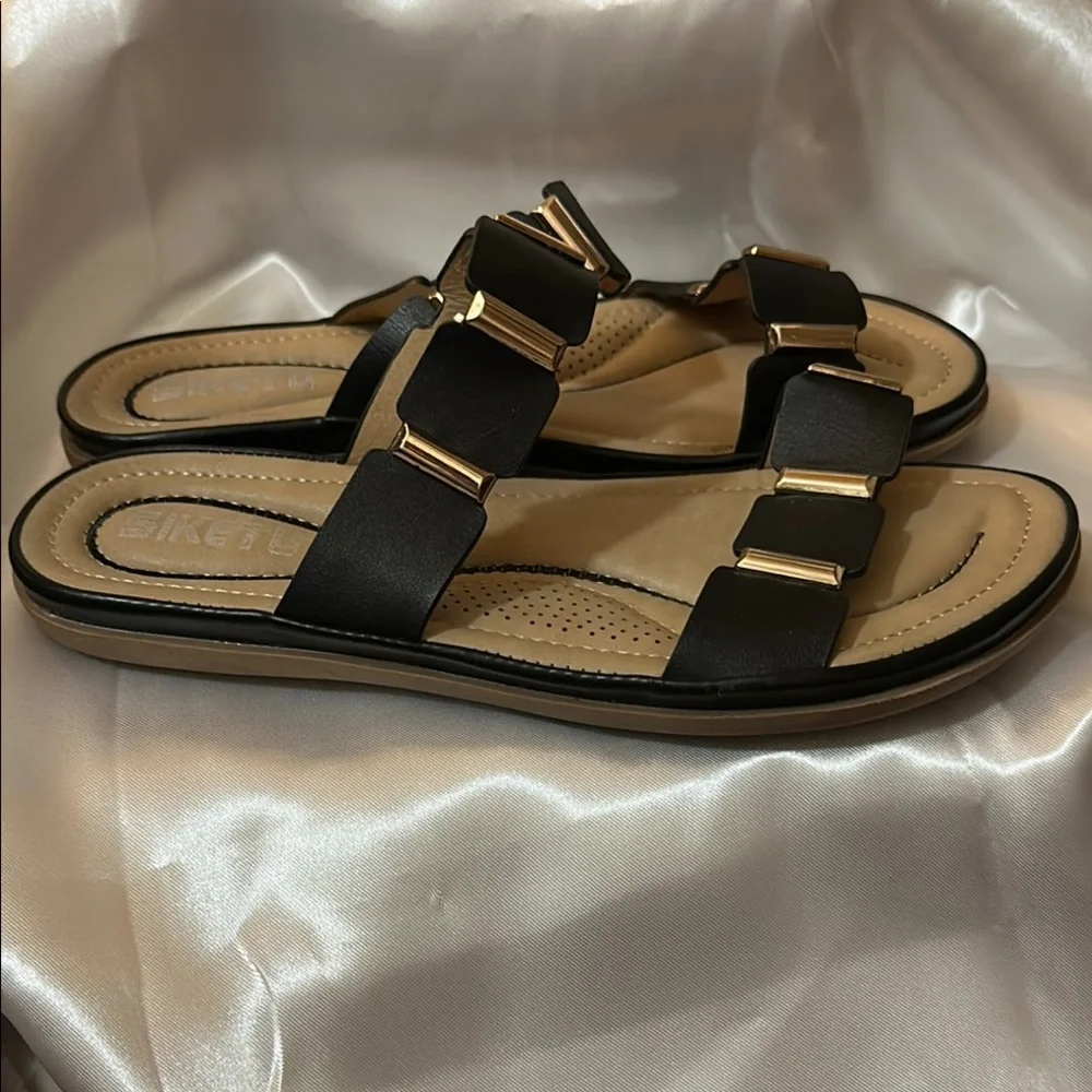 BLACK SLIDES WITH GOLD ACCENT - Picture 2 of 10